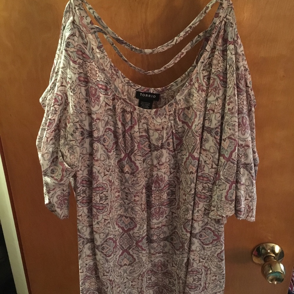 Cold shoulder Torrid top